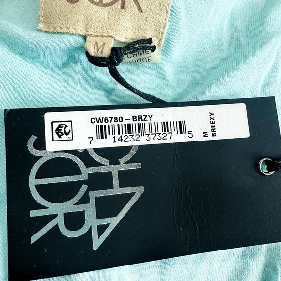 Chaser NWT Deep V-Neck Short Sleeve Casual Comfy Tee Breezy blue Sz Medium - Picture 3 of 3